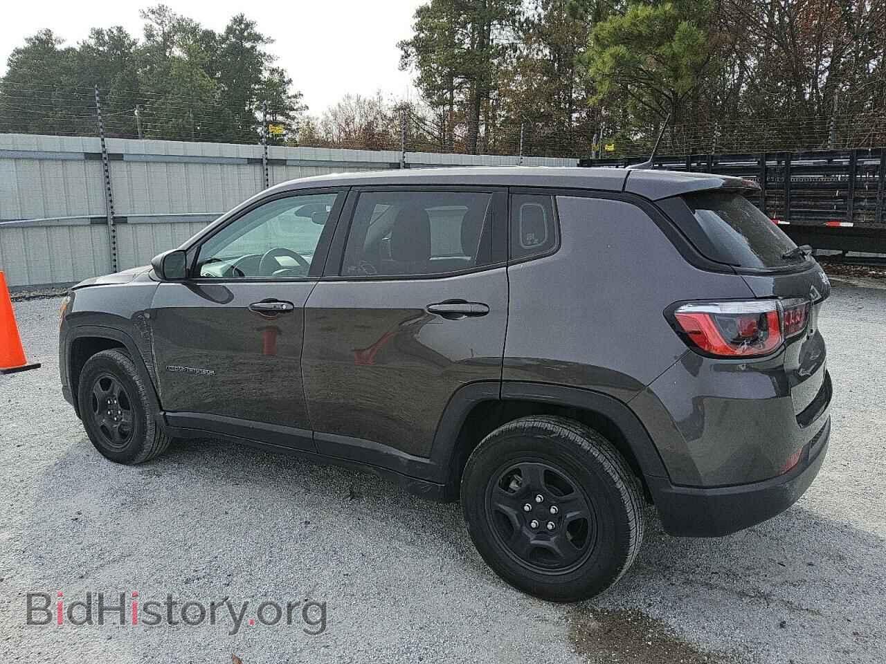 2018 JEEP COMPASS - VIN: 3C4NJCAB9JT489085 - Фото 2