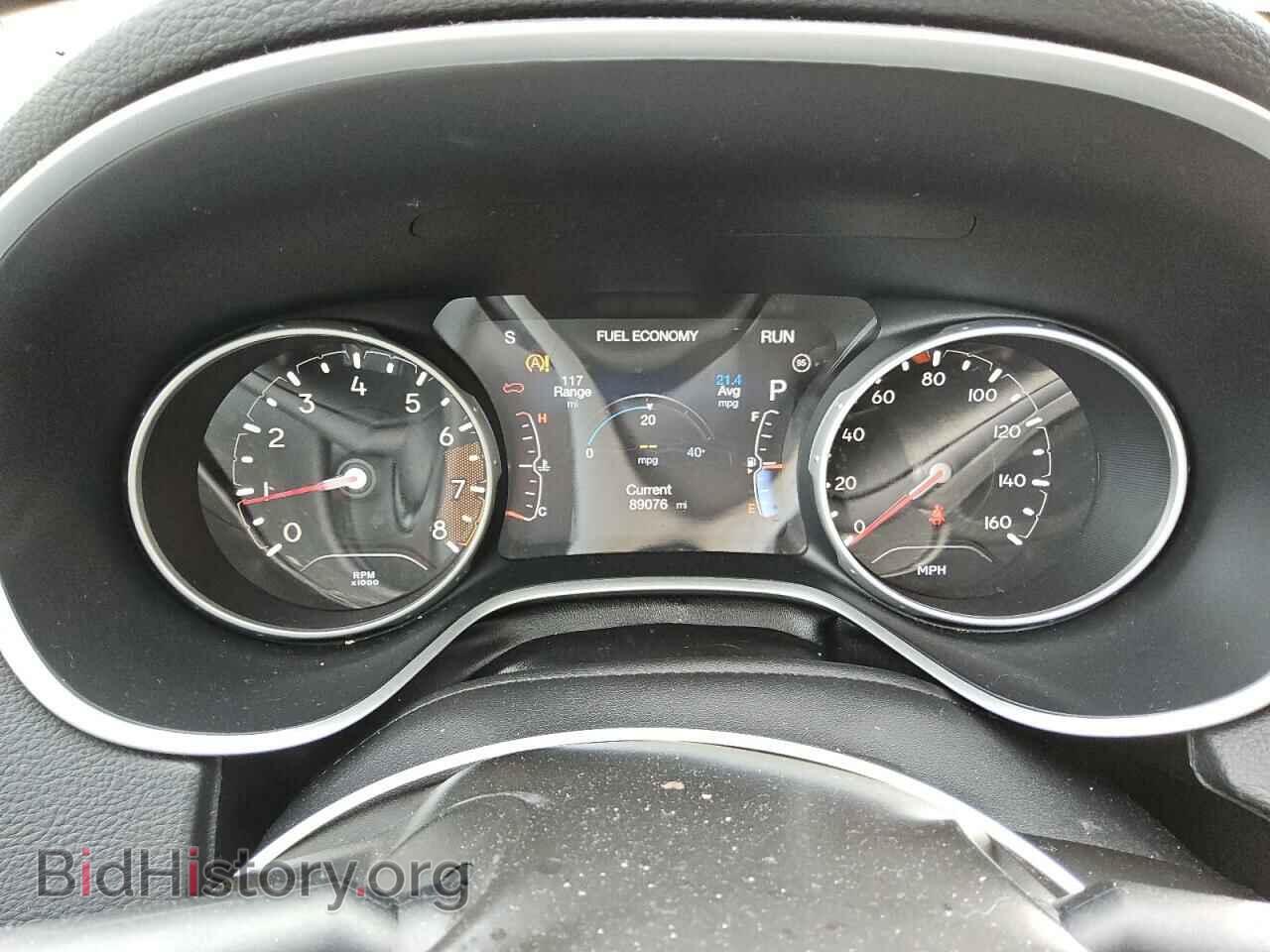 2018 JEEP COMPASS - VIN: 3C4NJCAB9JT489085 - Фото 9