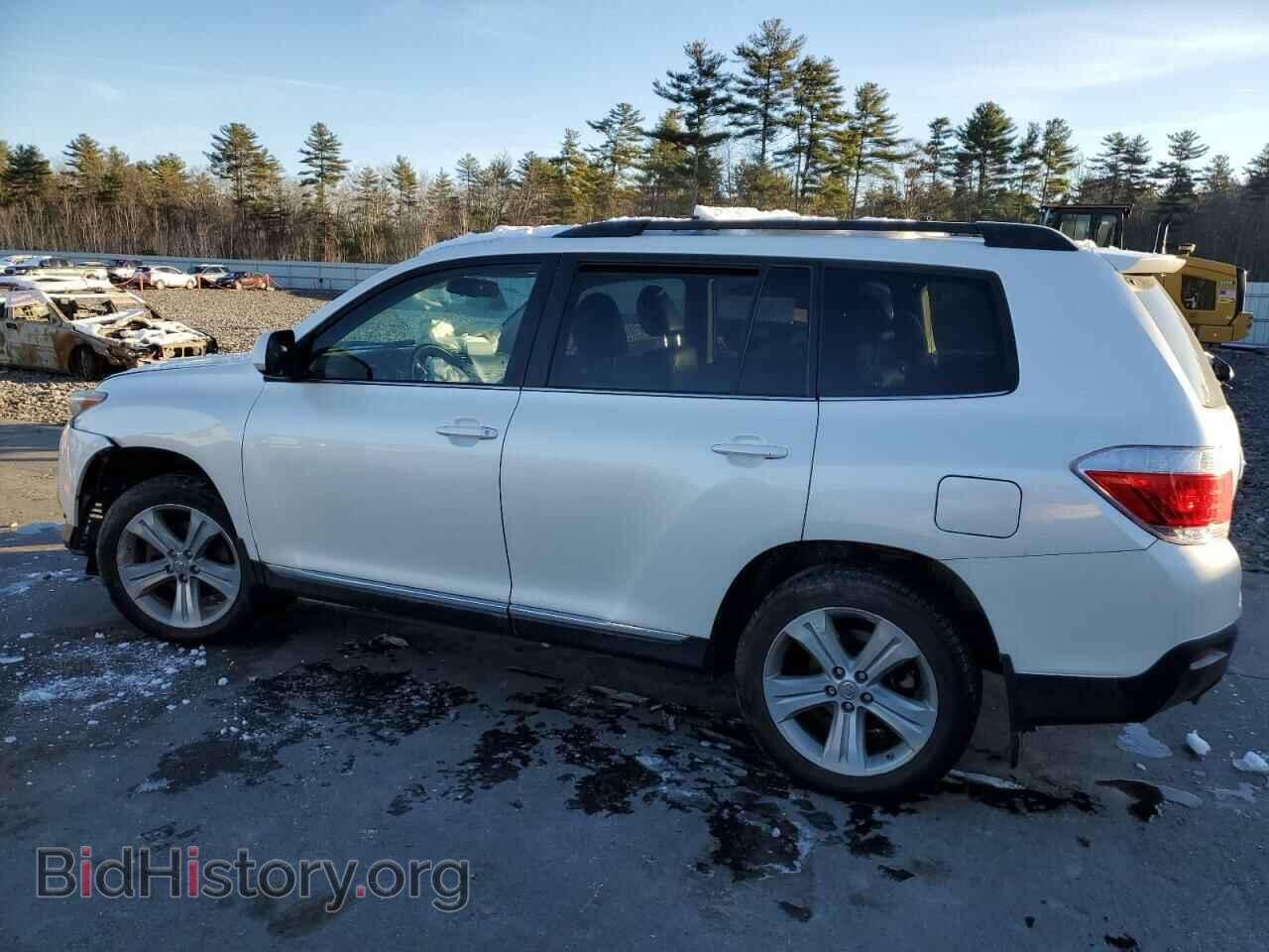 2013 TOYOTA HIGHLANDER - VIN: 5TDBK3EH8DS230603 - Фото 2