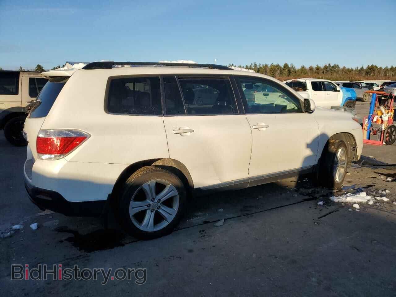 2013 TOYOTA HIGHLANDER - VIN: 5TDBK3EH8DS230603 - Фото 3