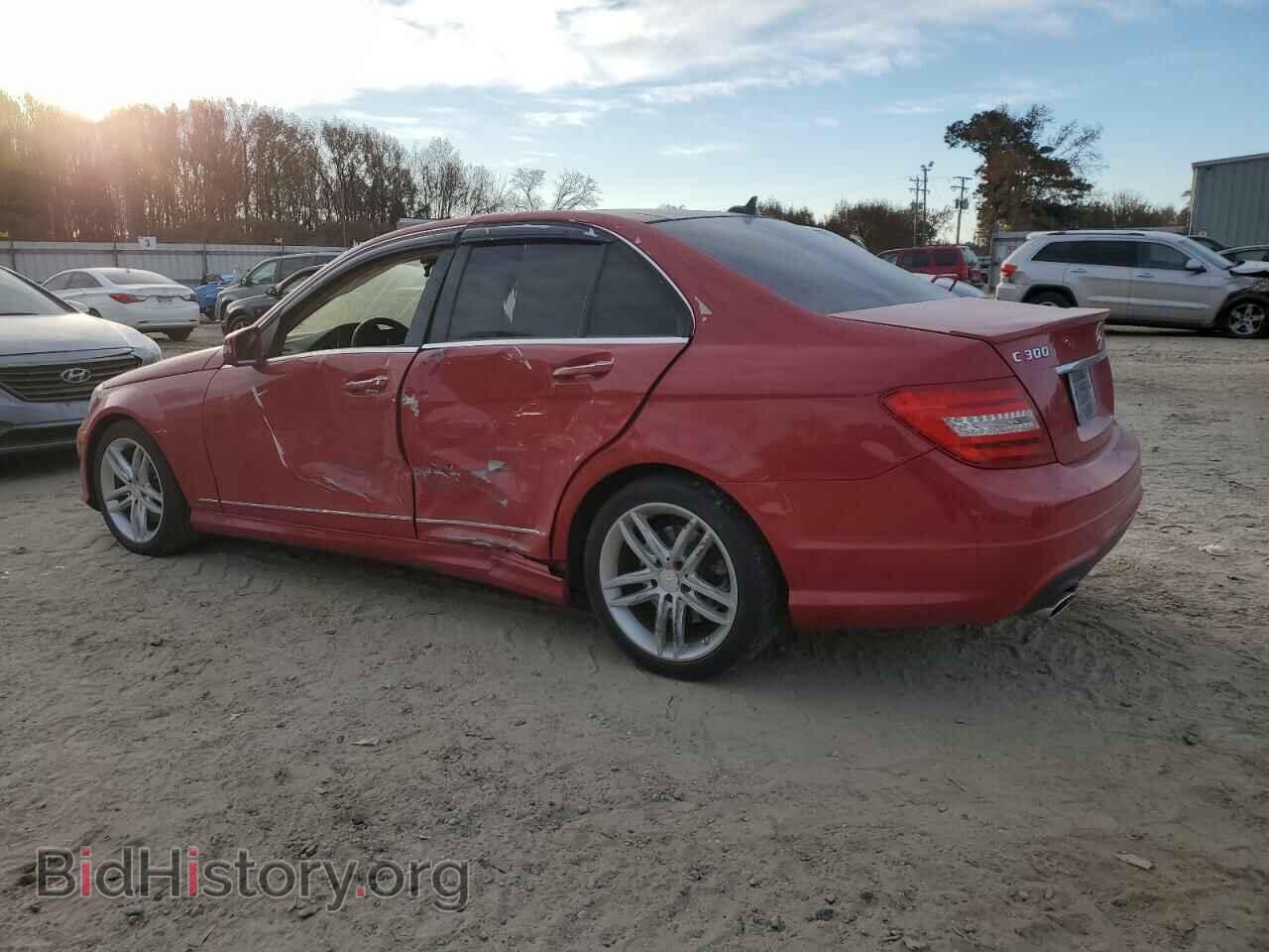 2014 MERCEDES-BENZ C-CLASS - VIN: WDDGF8AB9EA908899 - Фото 2