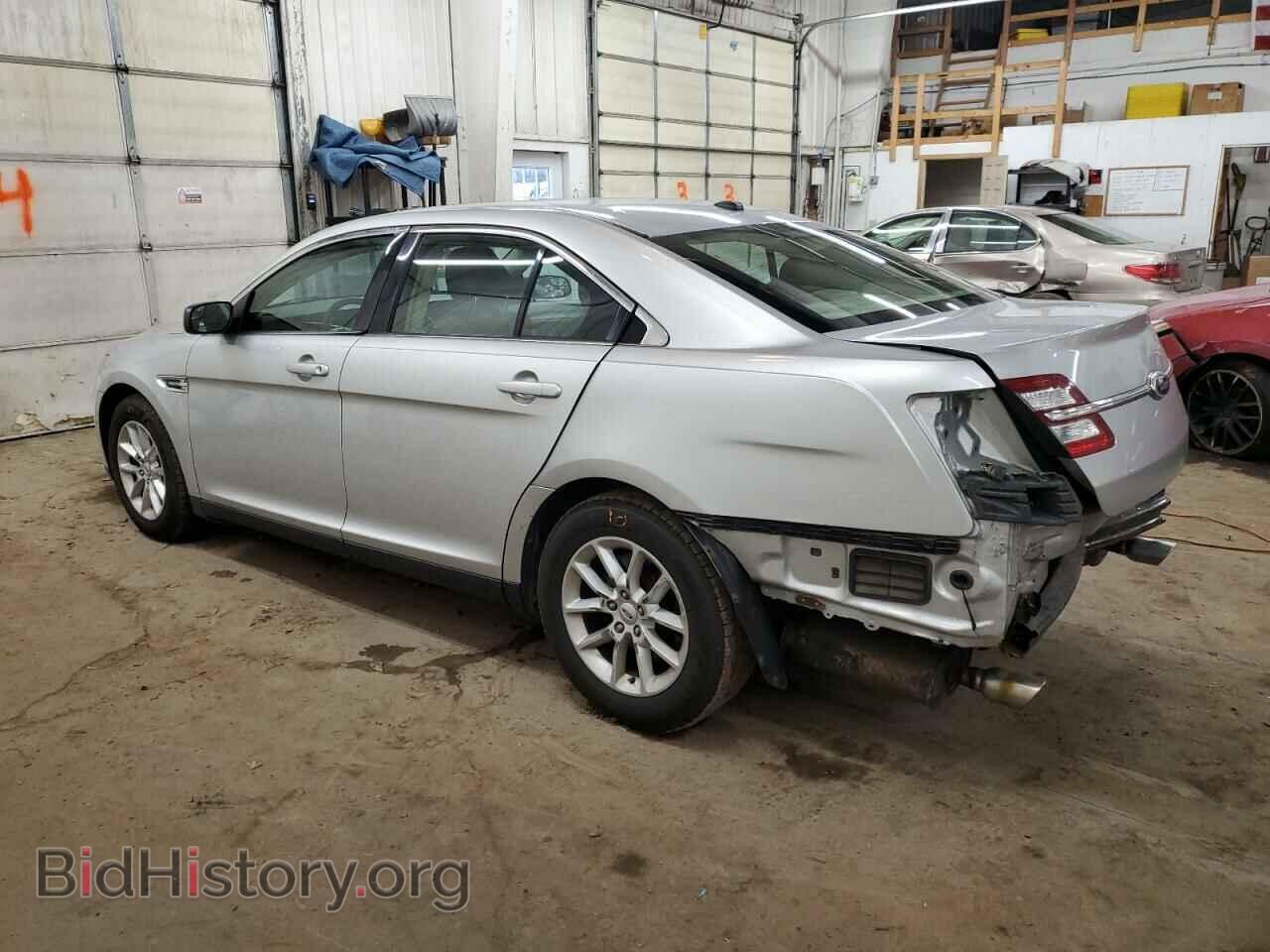 2013 FORD TAURUS - VIN: 1FAHP2D81DG206487 - Фото 2