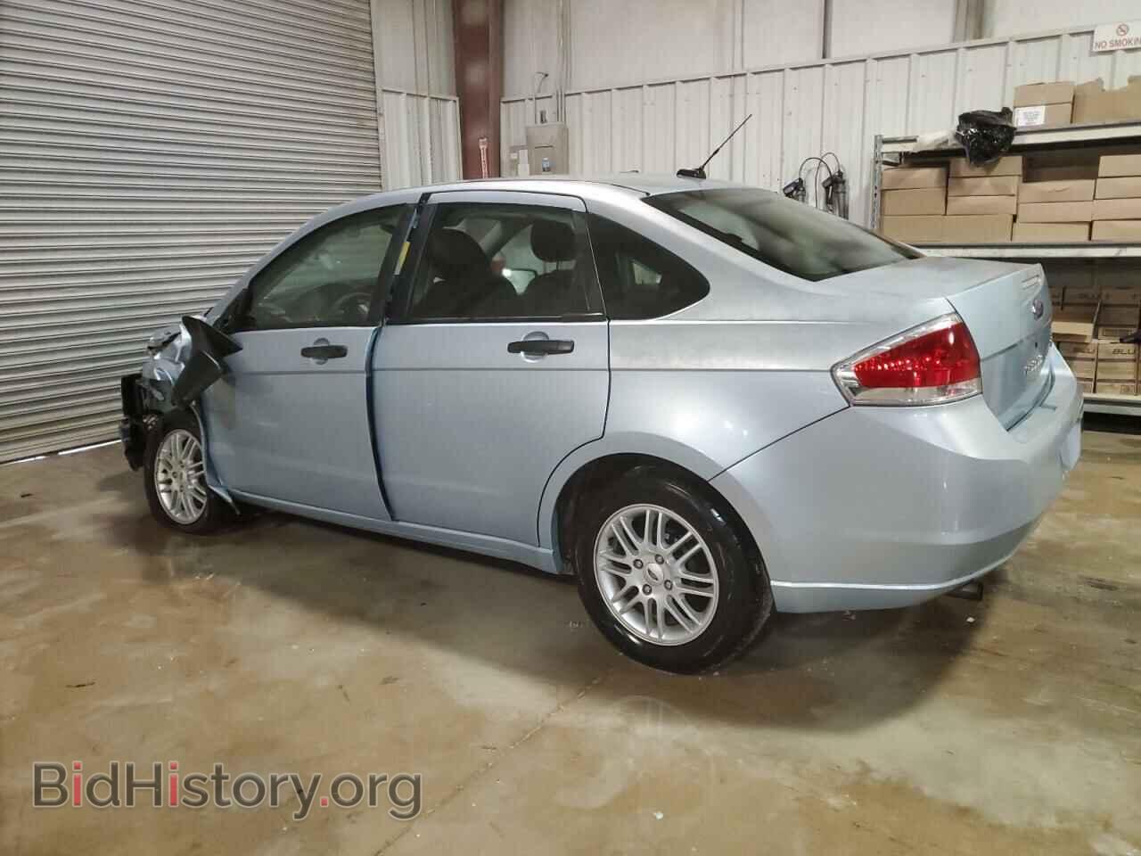 2009 FORD FOCUS - VIN: 1FAHP35N59W168303 - Фото 2