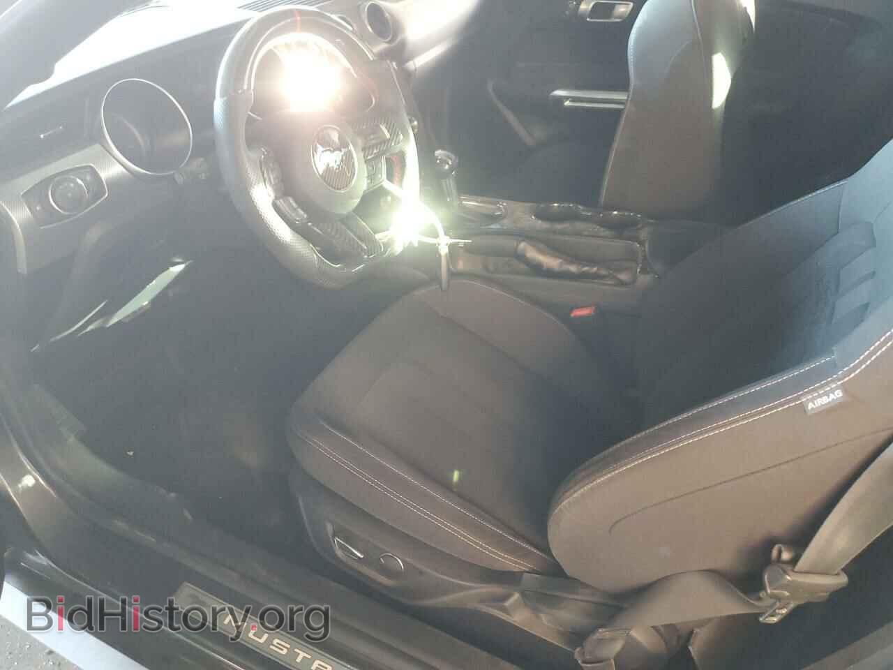 2019 FORD MUSTANG - VIN: 1FA6P8CF0K5188244 - Фото 7