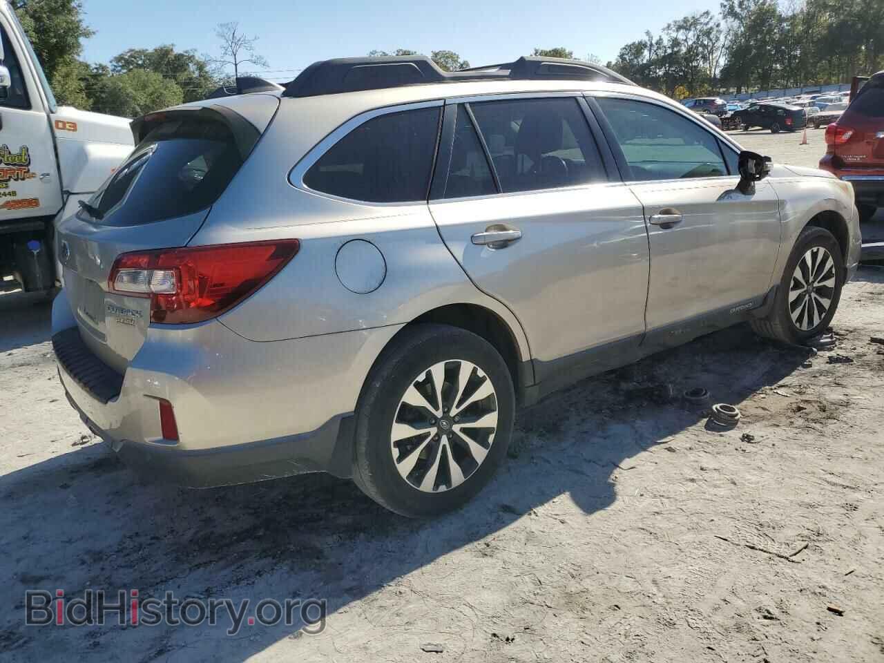 2017 SUBARU OUTBACK - VIN: 4S4BSANC2H3245108 - Фото 3