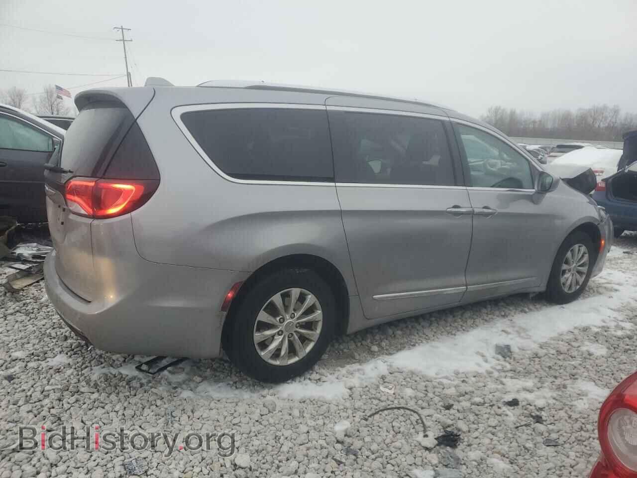 2018 CHRYSLER PACIFICA - VIN: 2C4RC1BG4JR194151 - Фото 3