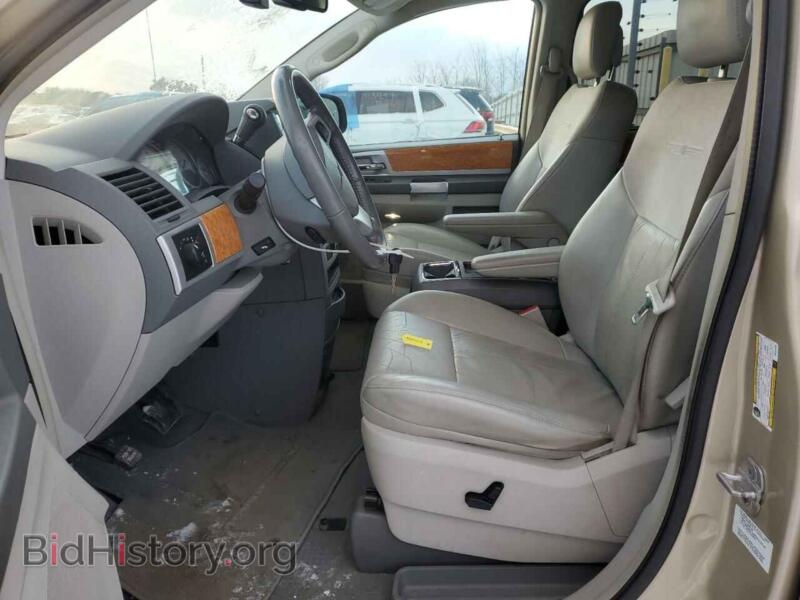 2010 Chrysler MINIVAN (VIN 2A4RR7DX2AR322430) — photo 7 of 13