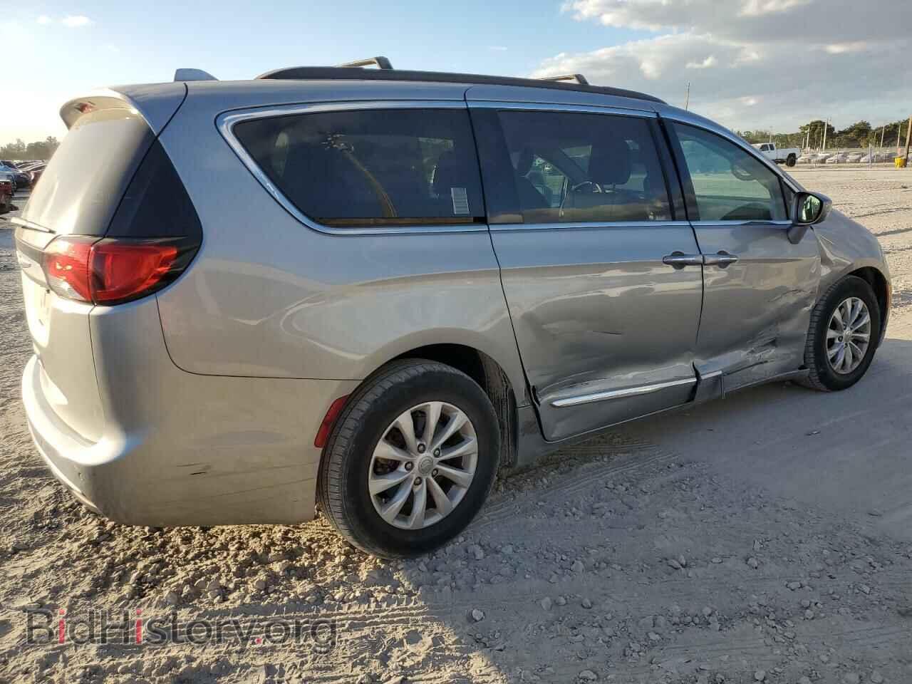 2017 CHRYSLER PACIFICA - VIN: 2C4RC1BG1HR552056 - Фото 3