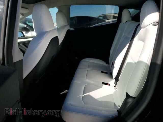 2024 TESLA MODEL Y - VIN: 7SAYGDEE7RA227646 - Photo 11