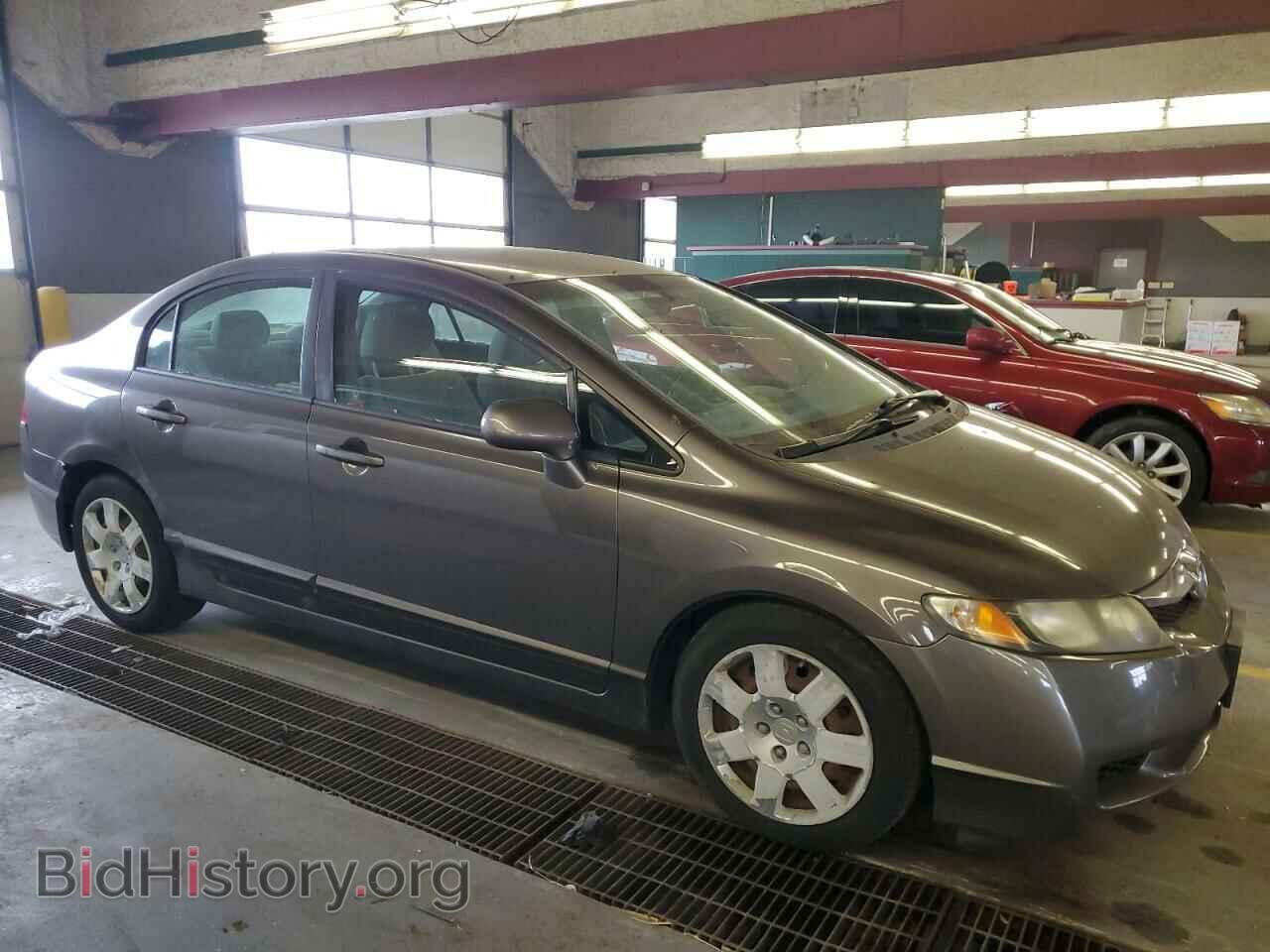 2010 HONDA CIVIC - VIN: 19XFA1F50AE047098 - Фото 4
