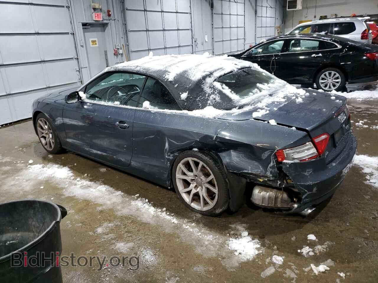 2010 AUDI A5 - VIN: WAUCFAFH6AN023623 - Photo 2