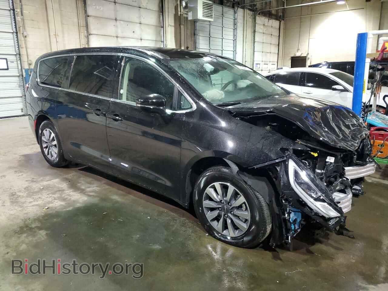 2024 CHRYSLER PACIFICA - VIN: 2C4RC1S7XRR130725 - Фото 4