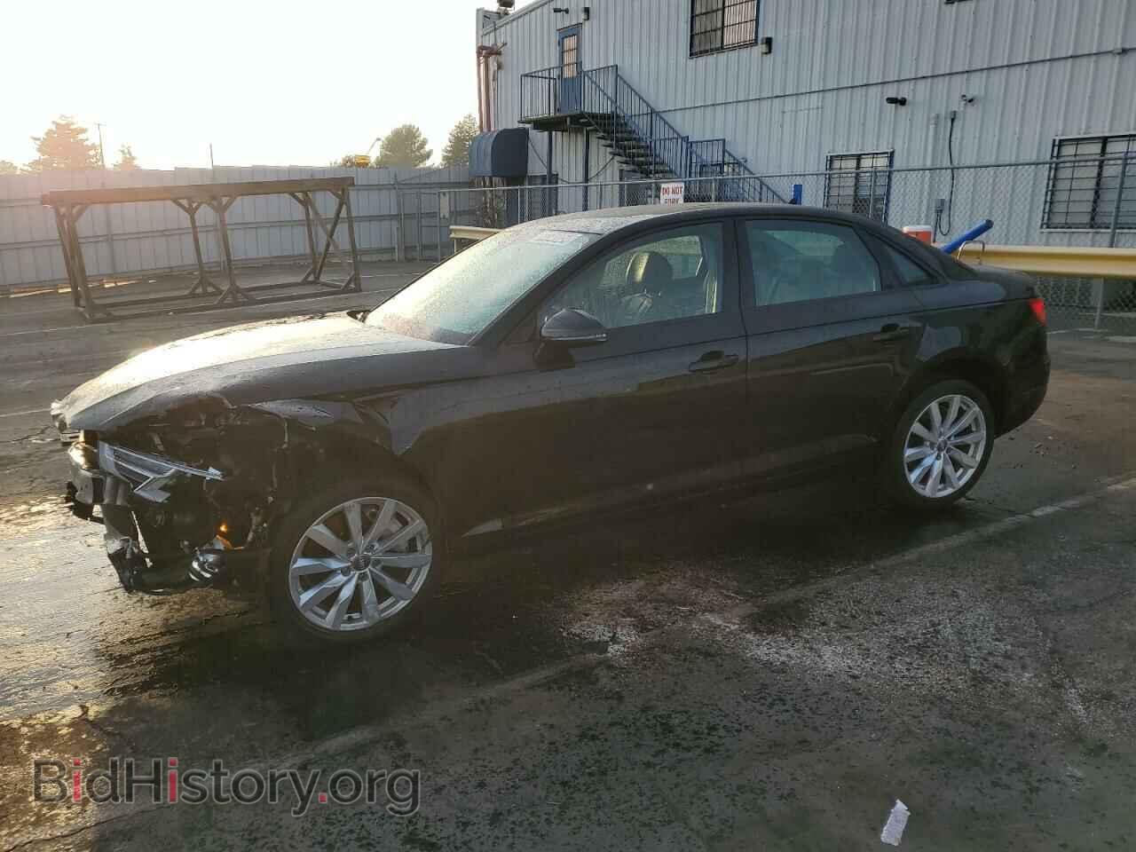 Фотография WAUGNAF48HN004888 - AUDI A4 2017