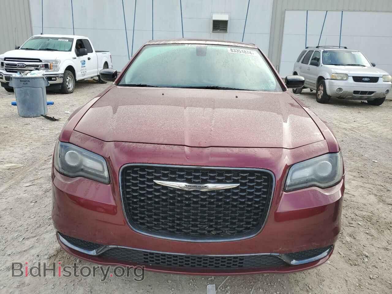2019 CHRYSLER 300 - VIN: 2C3CCAAG4KH738604 - Фото 5