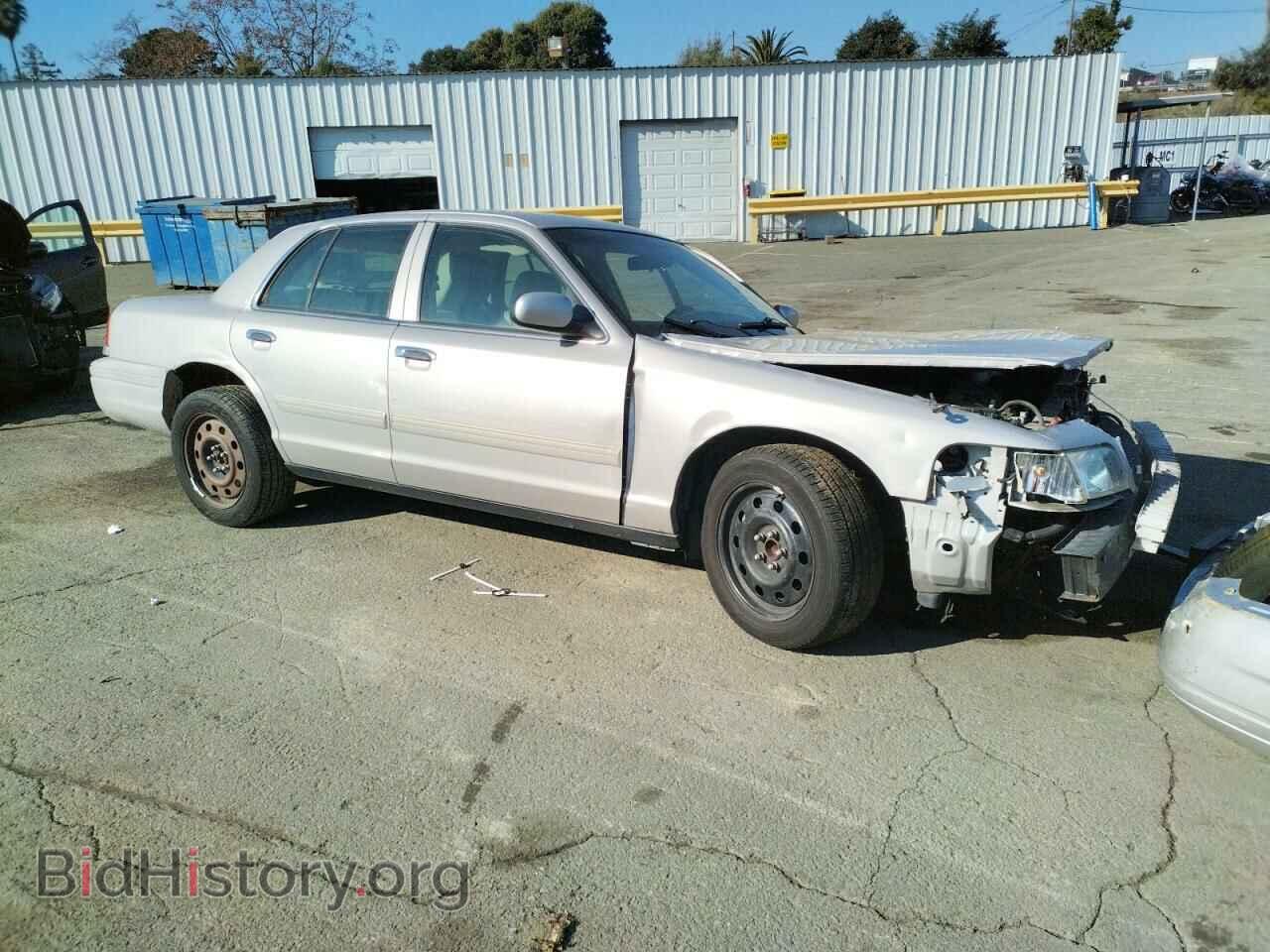2011 FORD CROWN VIC - VIN: 2FABP7EV5BX175209 - Фото 4