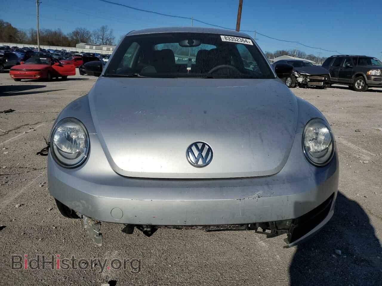 2013 VOLKSWAGEN BEETLE - VIN: 3VWFP7ATXDM613640 - Фото 5