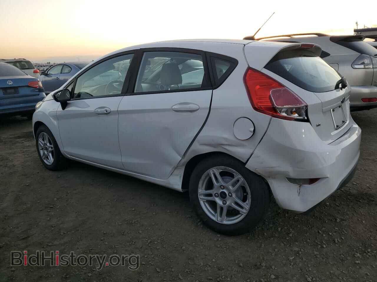 2017 FORD FIESTA - VIN: 3FADP4EJ0HM124001 - Фото 2