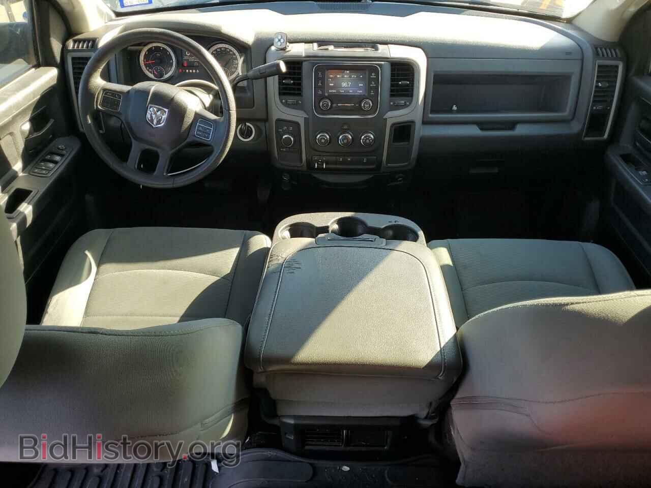 2016 RAM All Models - VIN: 3C6UR5CJ3GG354570 - Photo 8