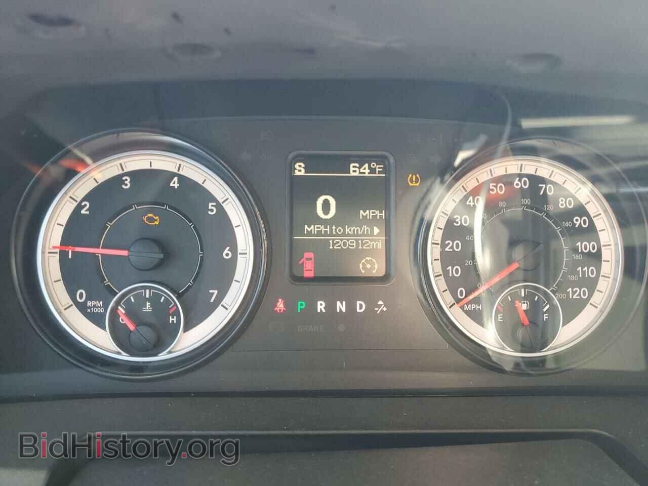 2016 RAM All Models - VIN: 3C6UR5CJ3GG354570 - Photo 9