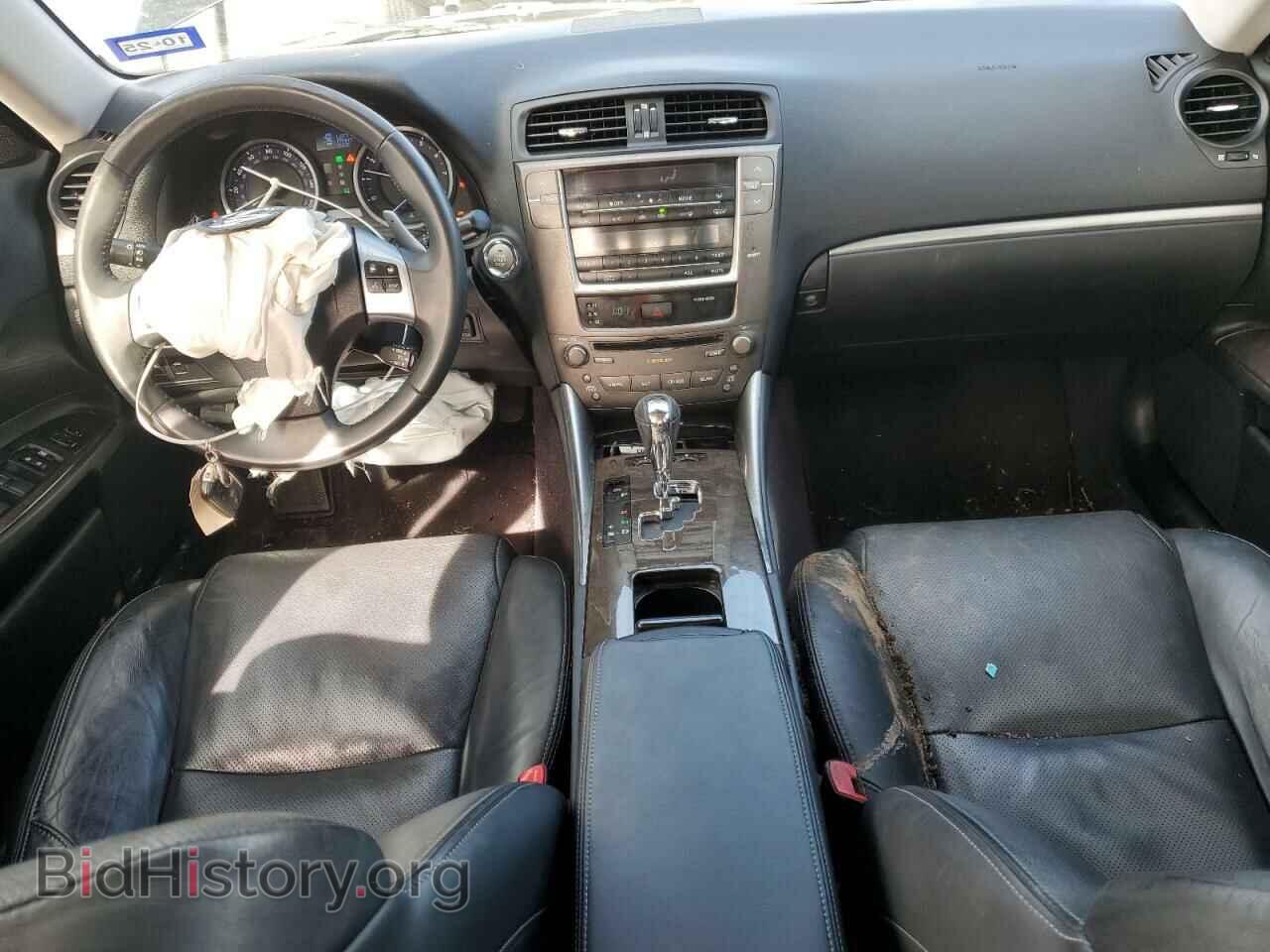 2011 LEXUS IS - VIN: JTHBF5C29B2100508 - Photo 8