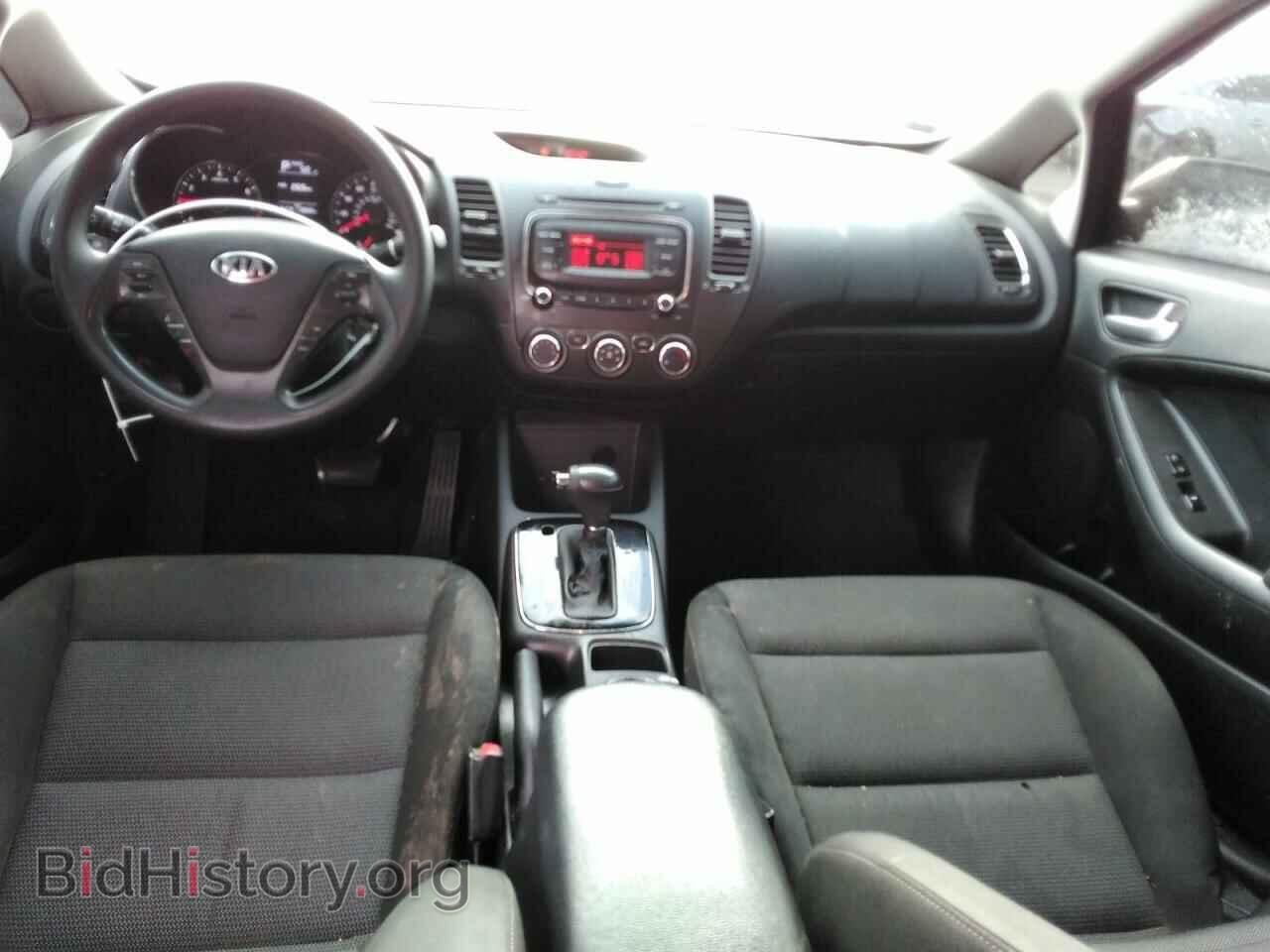 2017 KIA FORTE - VIN: 3KPFK4A72HE043152 - Фото 8