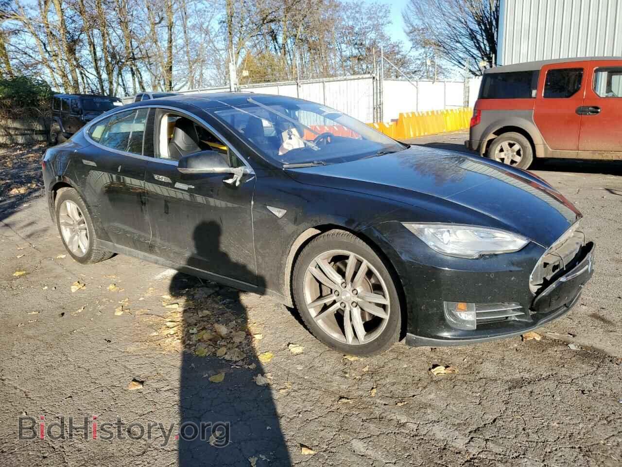 2014 TESLA MODEL S - VIN: 5YJSA1H1XEFP44965 - Photo 4