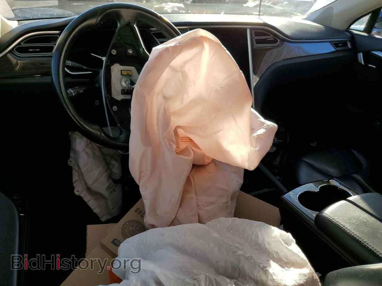 2014 TESLA MODEL S - VIN: 5YJSA1H1XEFP44965 - Photo 8