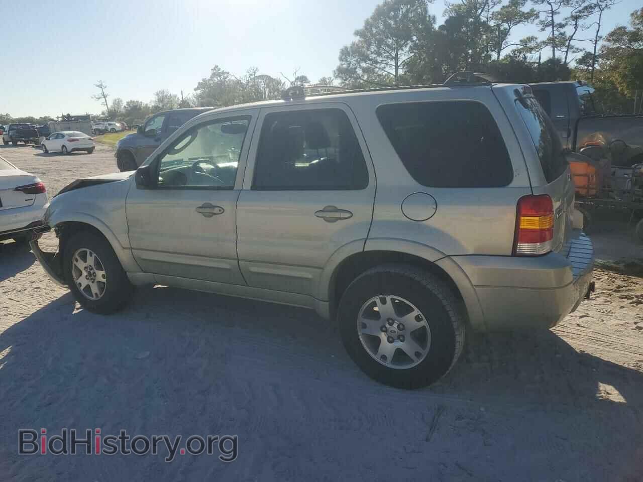 2005 FORD ESCAPE - VIN: 1FMCU04115KB86384 - Фото 2