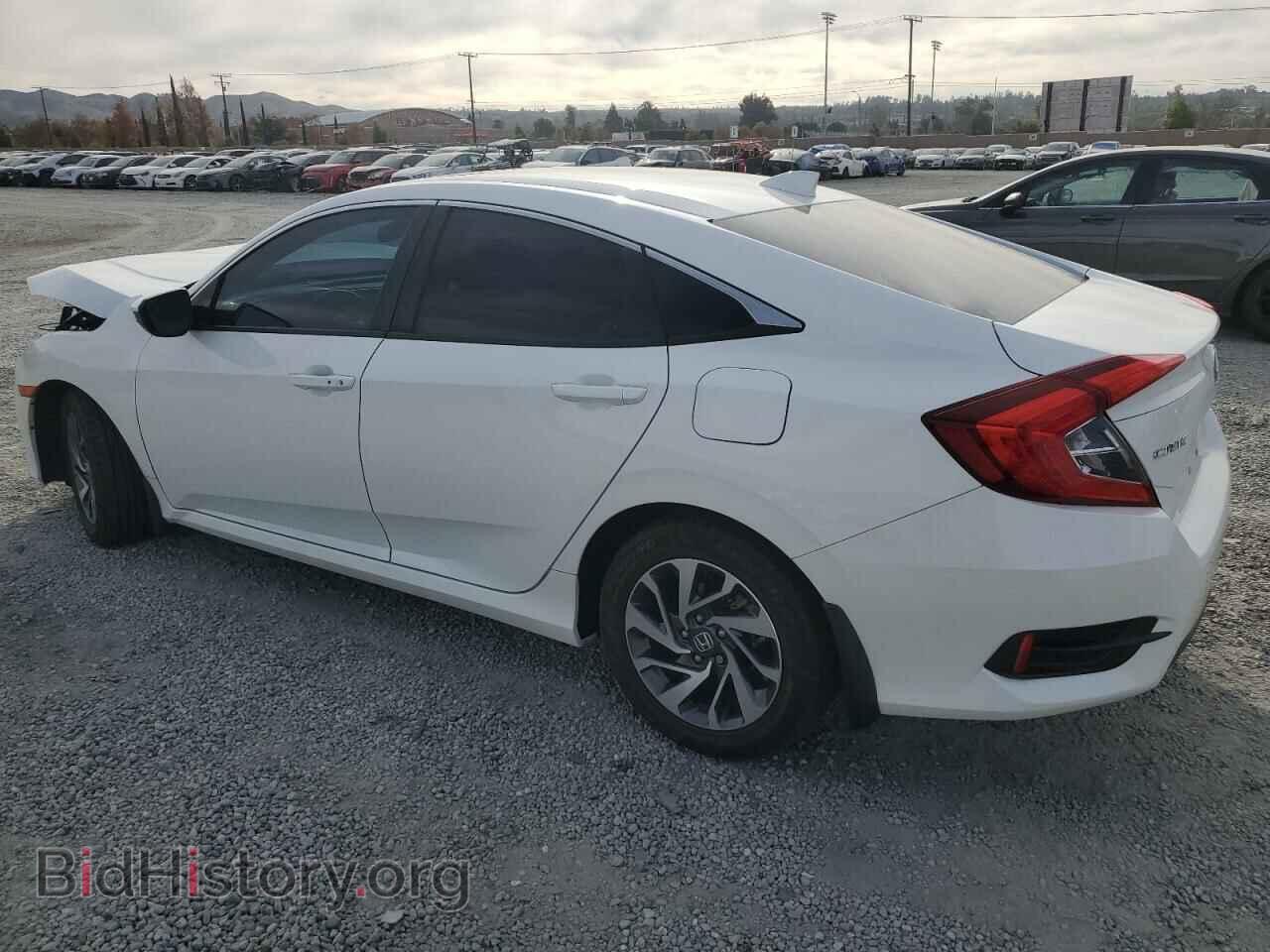 2018 HONDA CIVIC - VIN: 2HGFC2F71JH536262 - Фото 2