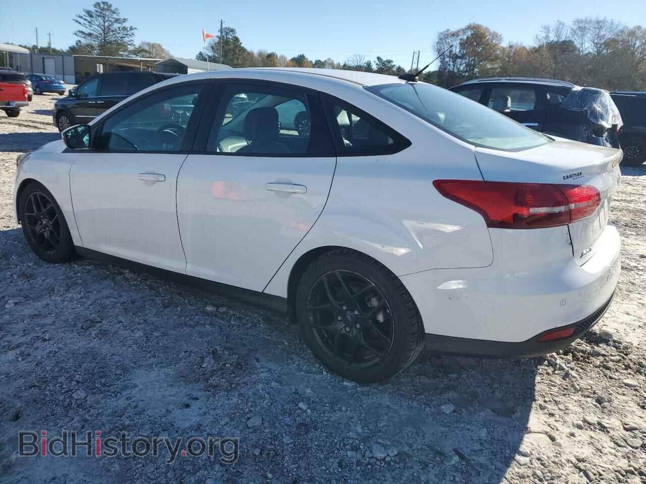 2016 FORD FOCUS - VIN: 1FADP3F20GL330176 - Photo 2