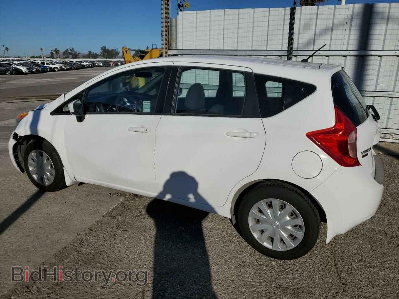 2015 NISSAN VERSA - VIN: 3N1CE2CPXFL437196 - Фото 2