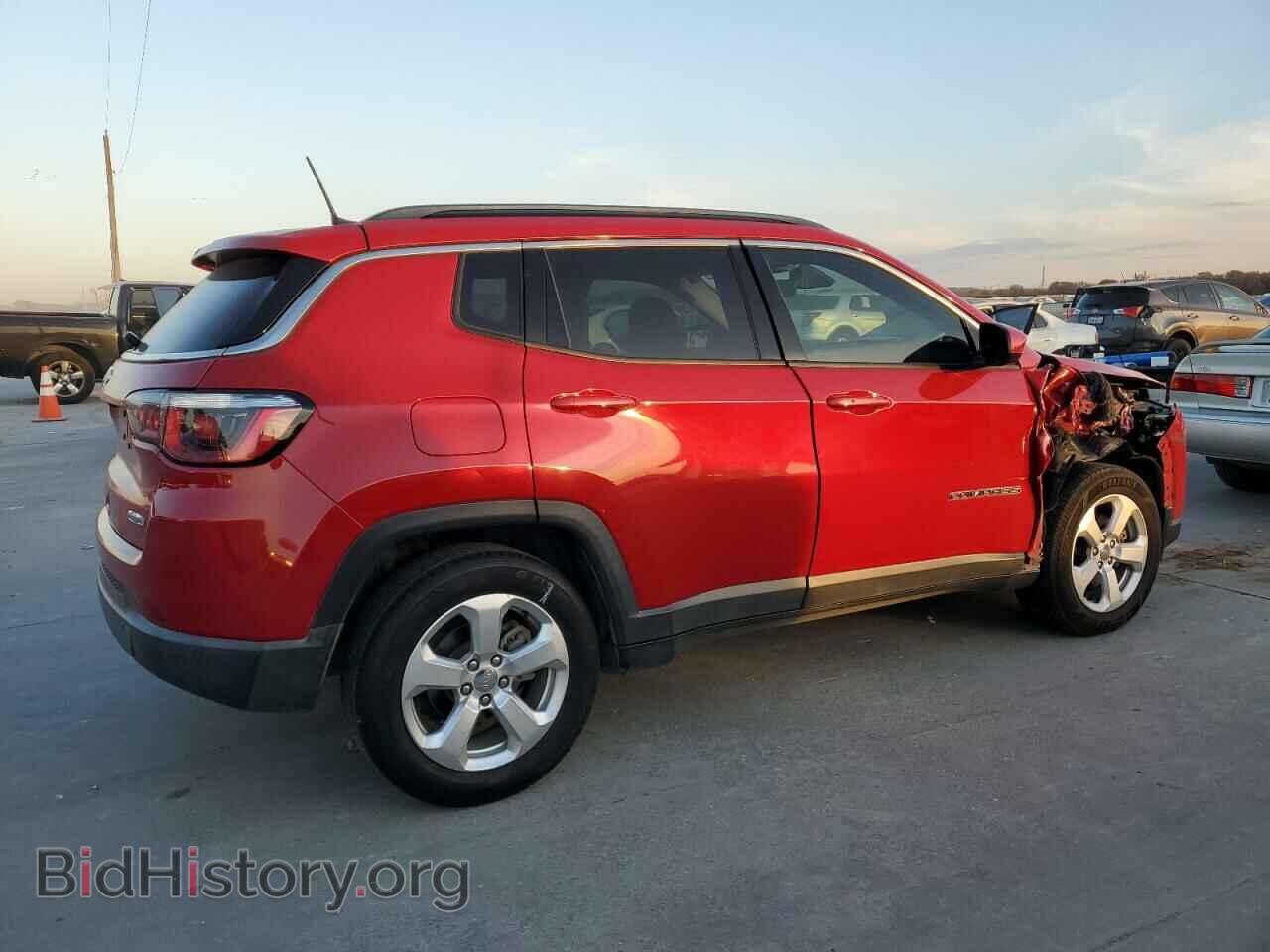 2017 JEEP COMPASS - VIN: 3C4NJCBB0HT647502 - Фото 3