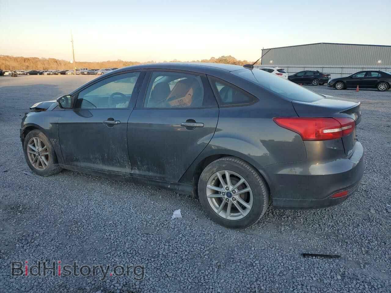 2017 FORD FOCUS - VIN: 1FADP3F26HL227975 - Фото 2