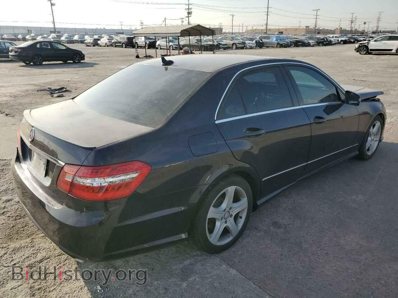 2011 MERCEDES-BENZ E-CLASS - VIN: WDDHF5GB9BA445054 - Фото 3