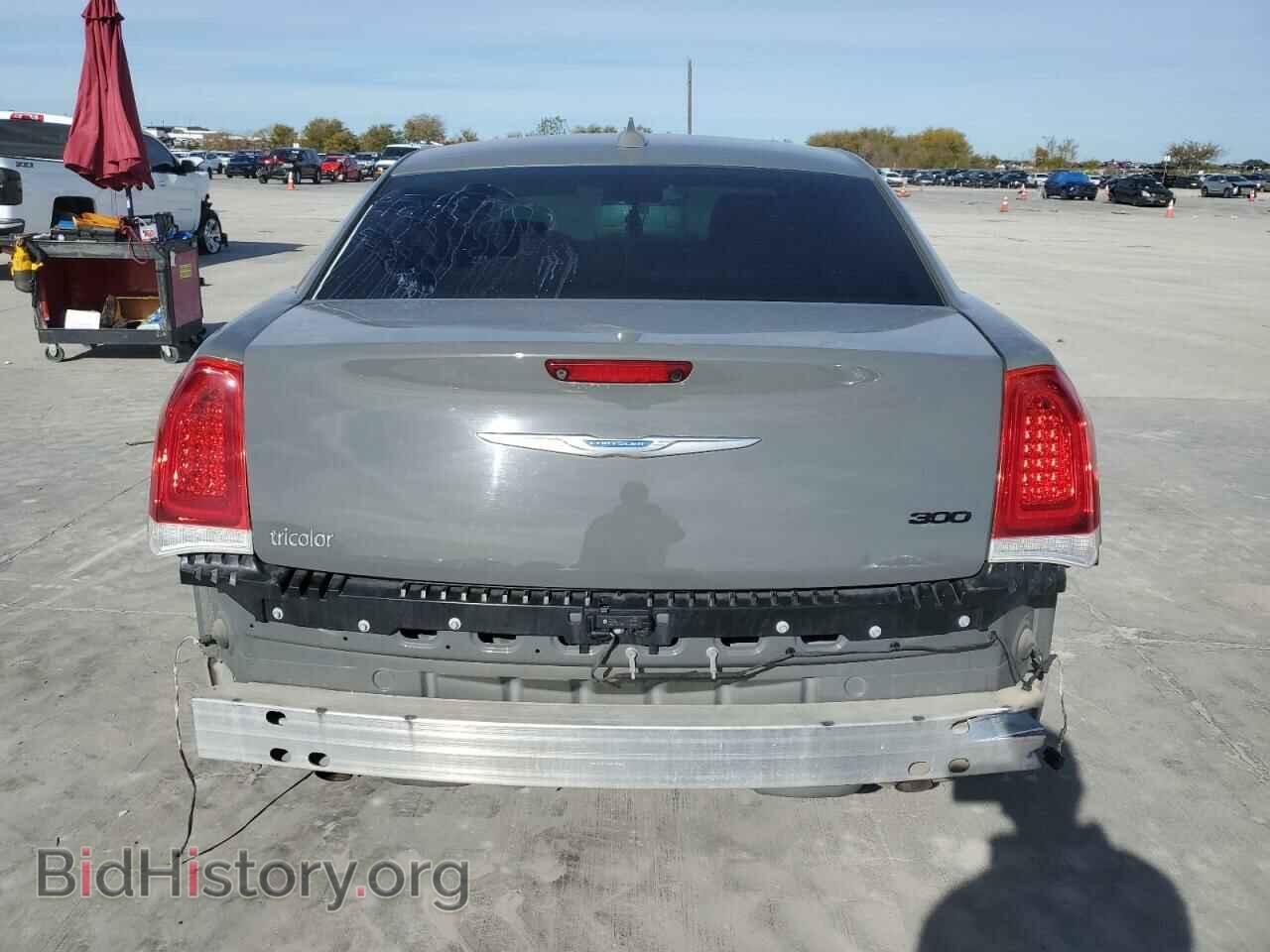 2018 CHRYSLER 300 - VIN: 2C3CCAAG3JH256222 - Фото 6