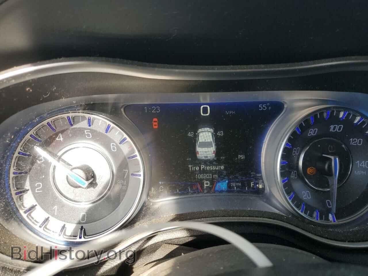 2018 CHRYSLER 300 - VIN: 2C3CCAAG3JH256222 - Фото 9