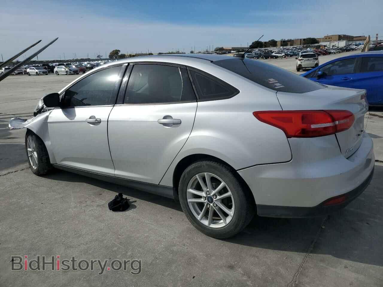 2017 FORD FOCUS - VIN: 1FADP3F2XHL244259 - Фото 2
