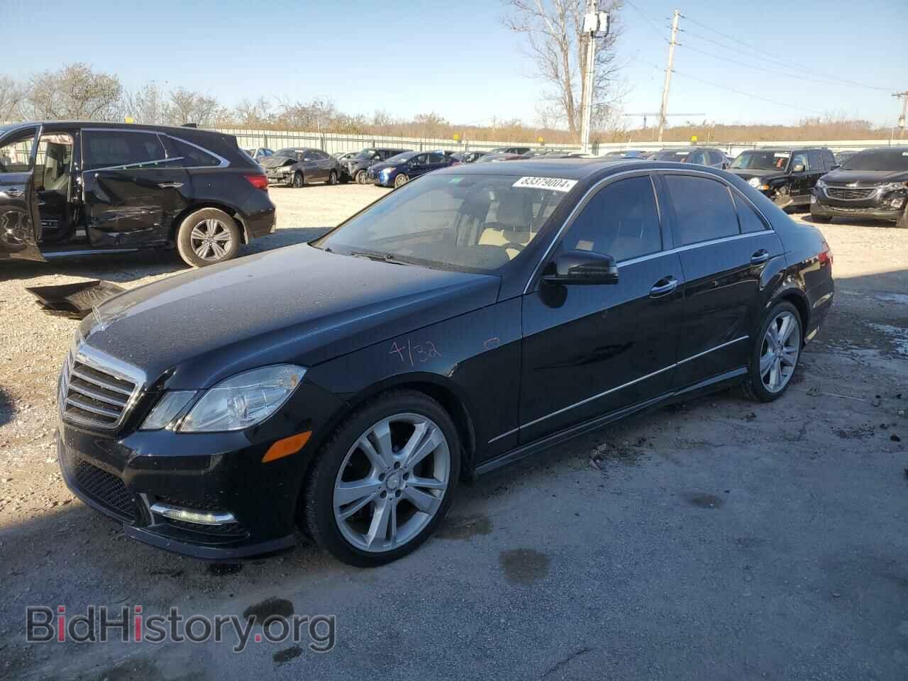 Photo WDDHF8JB2DA685270 - MERCEDES-BENZ E-CLASS 2013