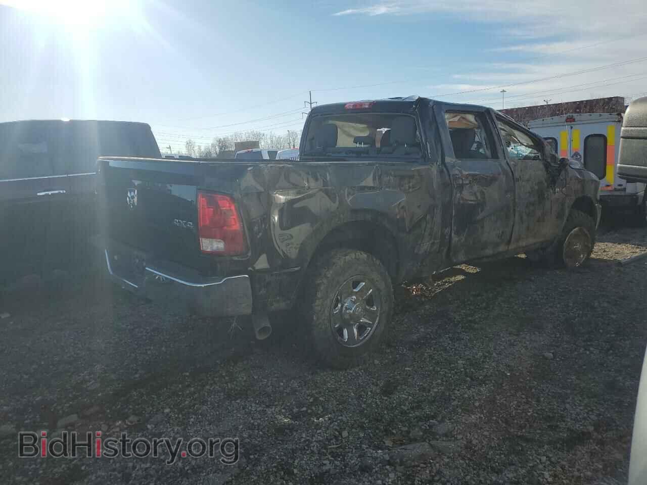 2018 RAM All Models - VIN: 3C63R3CL6JG330773 - Фото 3