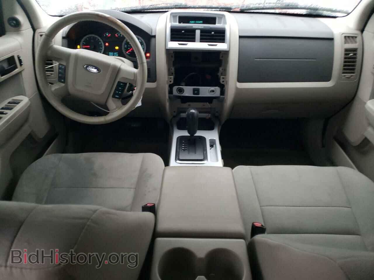 2011 FORD ESCAPE - VIN: 1FMCU9D73BKB26207 - Фото 8