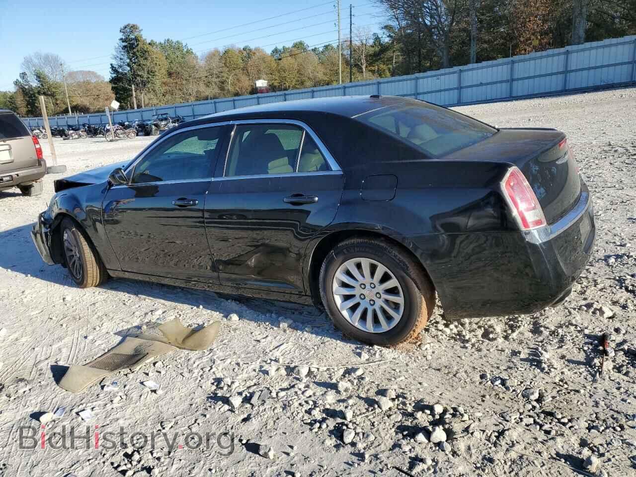 2014 CHRYSLER 300 - VIN: 2C3CCAAG2EH181051 - Фото 2
