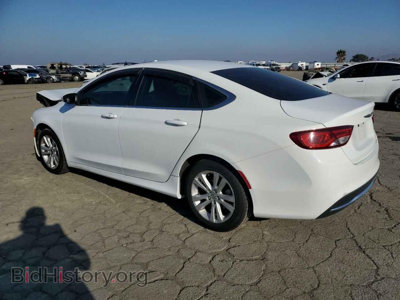 2015 CHRYSLER 200 - VIN: 1C3CCCAB4FN577801 - Фото 2