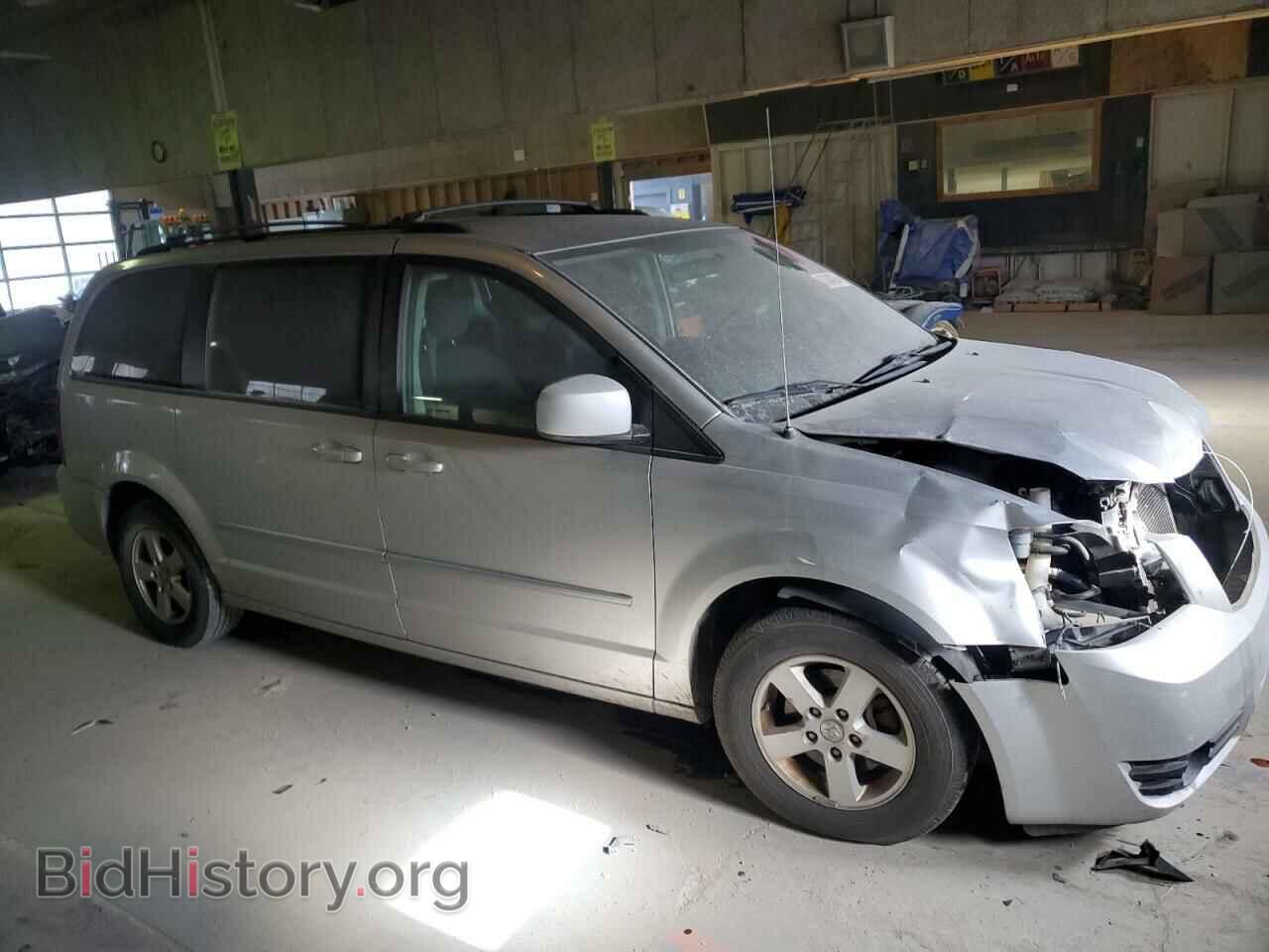 2010 DODGE CARAVAN - VIN: 2D4RN5D16AR120100 - Фото 4