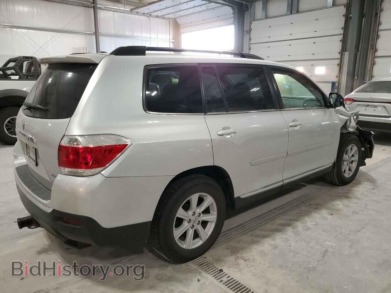 2013 TOYOTA HIGHLANDER - VIN: 5TDBK3EH8DS226373 - Фото 3