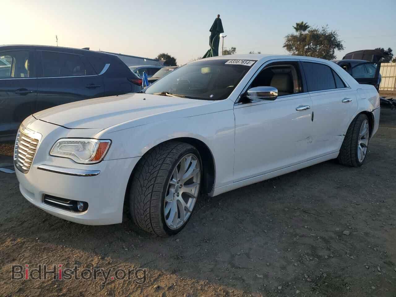 Фотография 2C3CCACGXCH249817 - CHRYSLER 300 2012