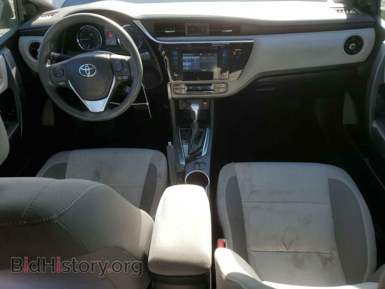 2017 TOYOTA COROLLA - VIN: 2T1BURHEXHC822937 - Фото 8