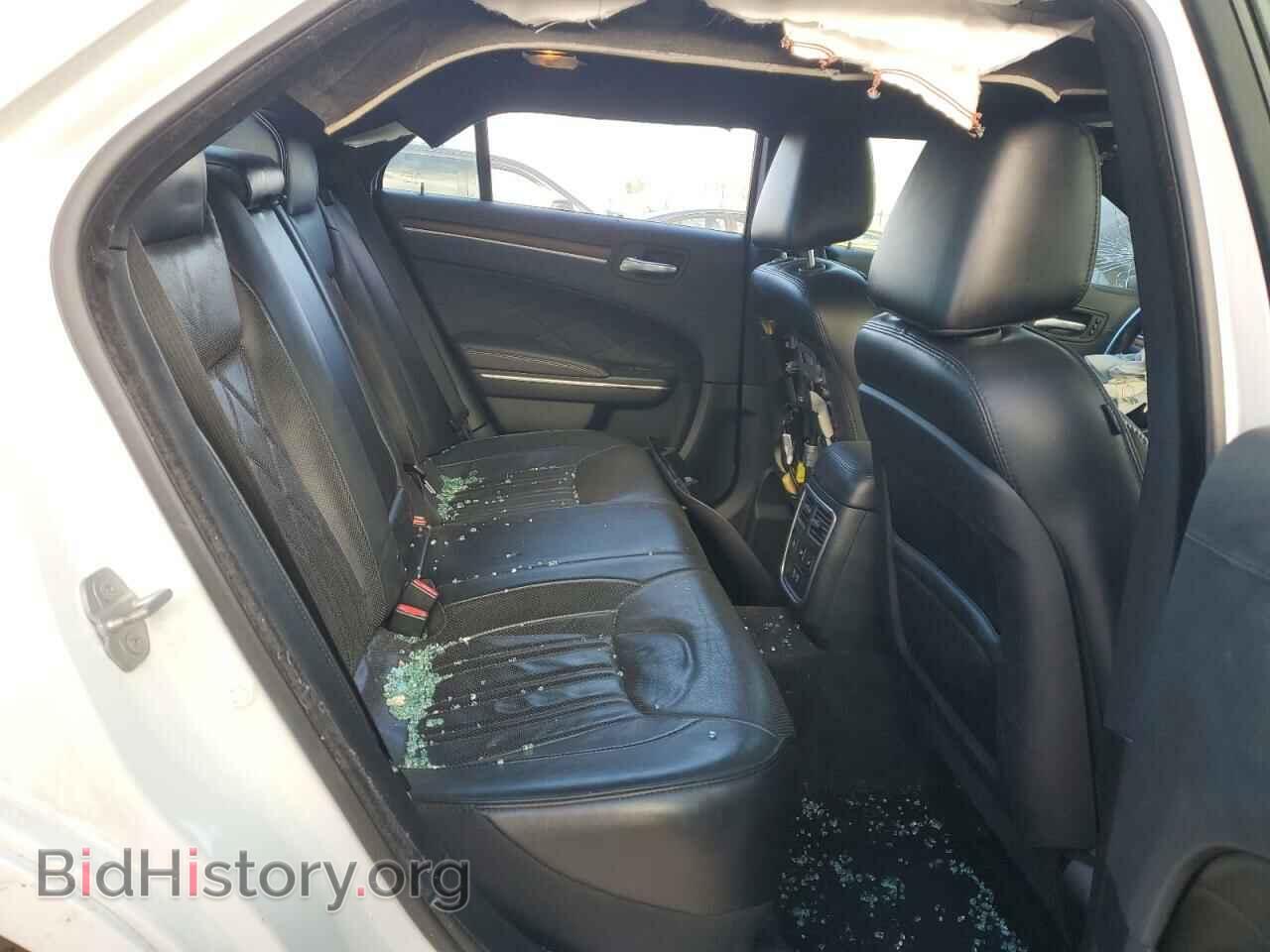 2015 CHRYSLER 300 - VIN: 2C3CCASG6FH736454 - Фото 10
