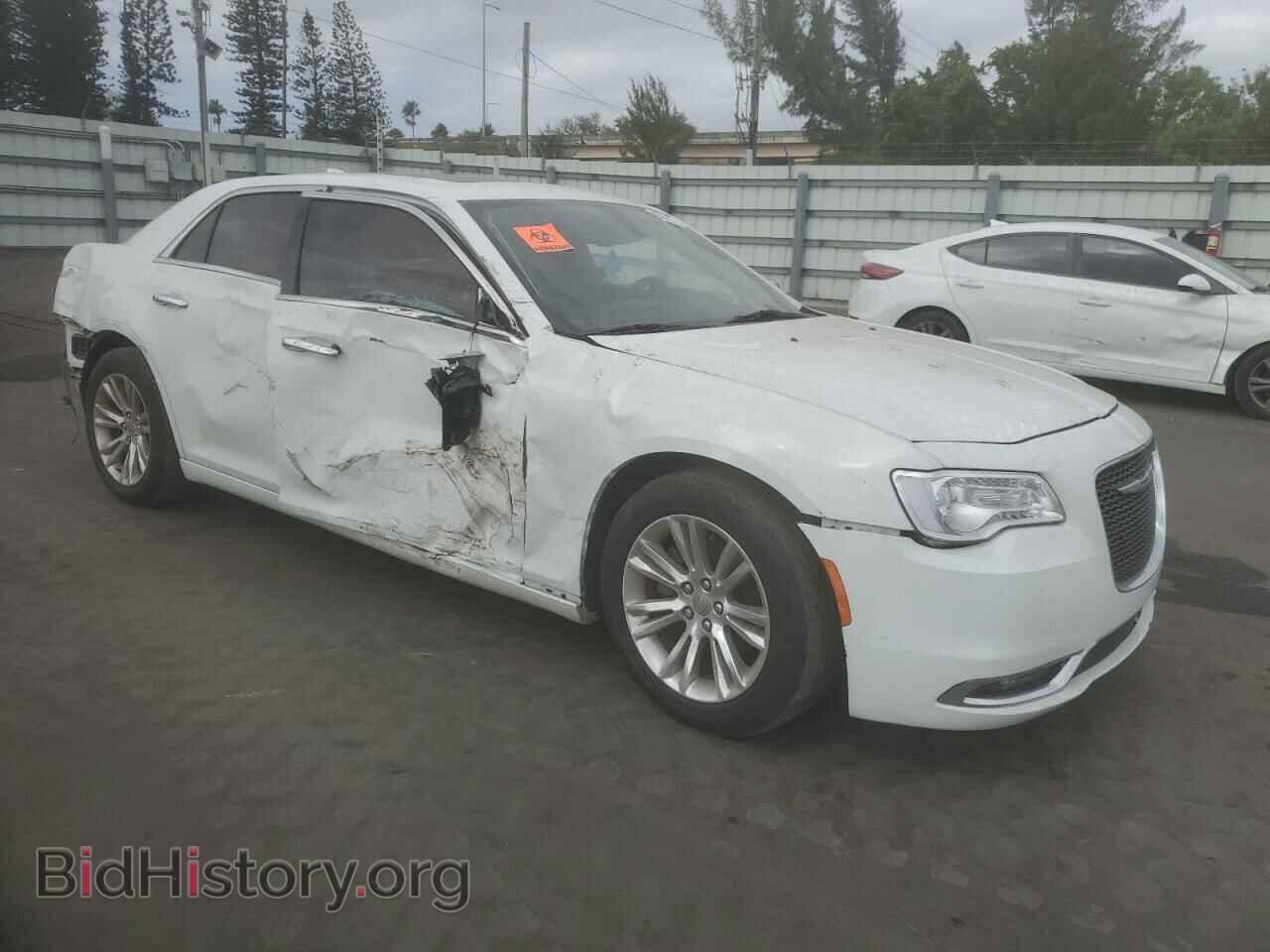 2017 CHRYSLER 300 - VIN: 2C3CCAEG5HH571155 - Фото 4