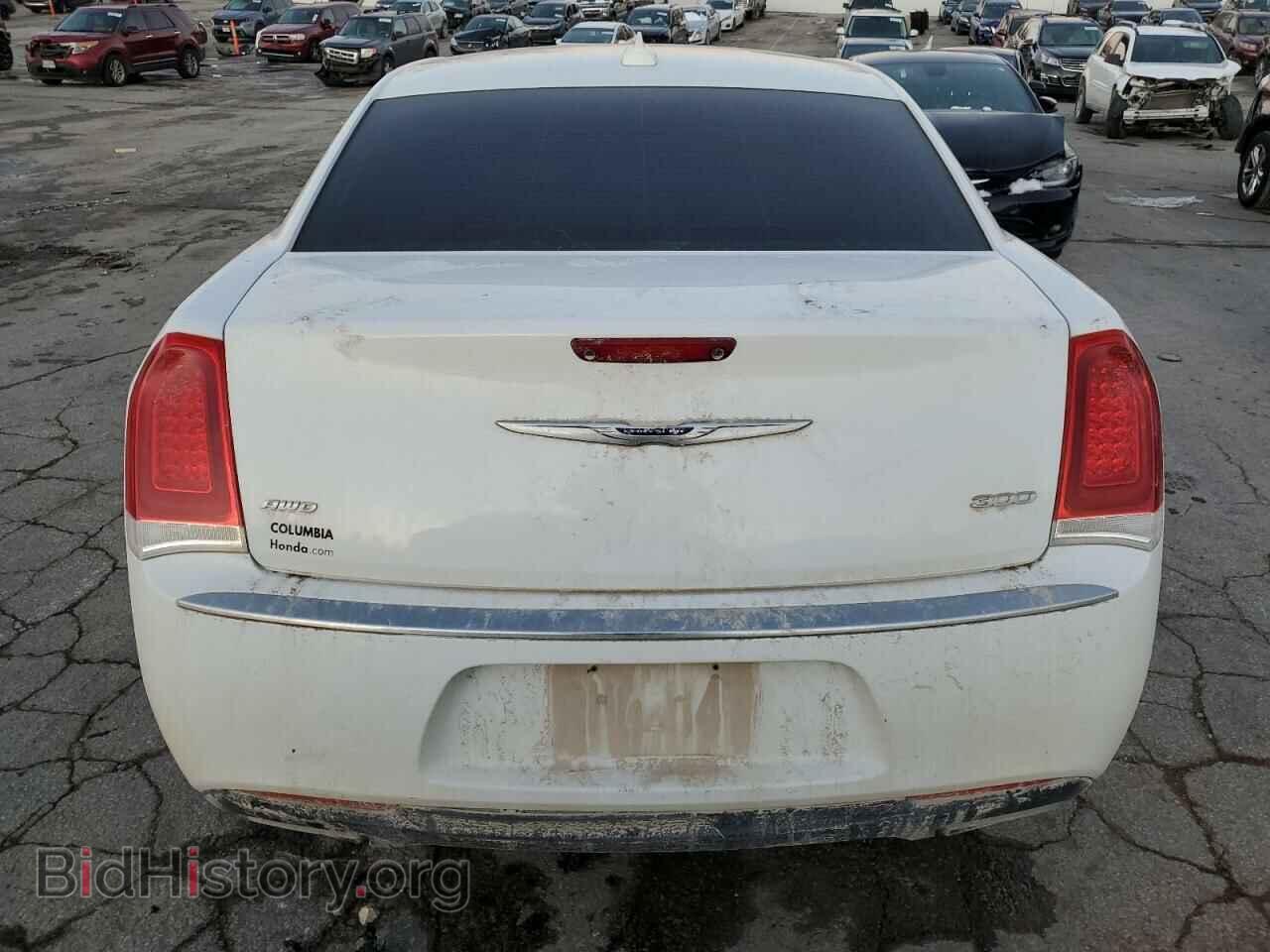 2018 CHRYSLER 300 - VIN: 2C3CCARG8JH302423 - Фото 6