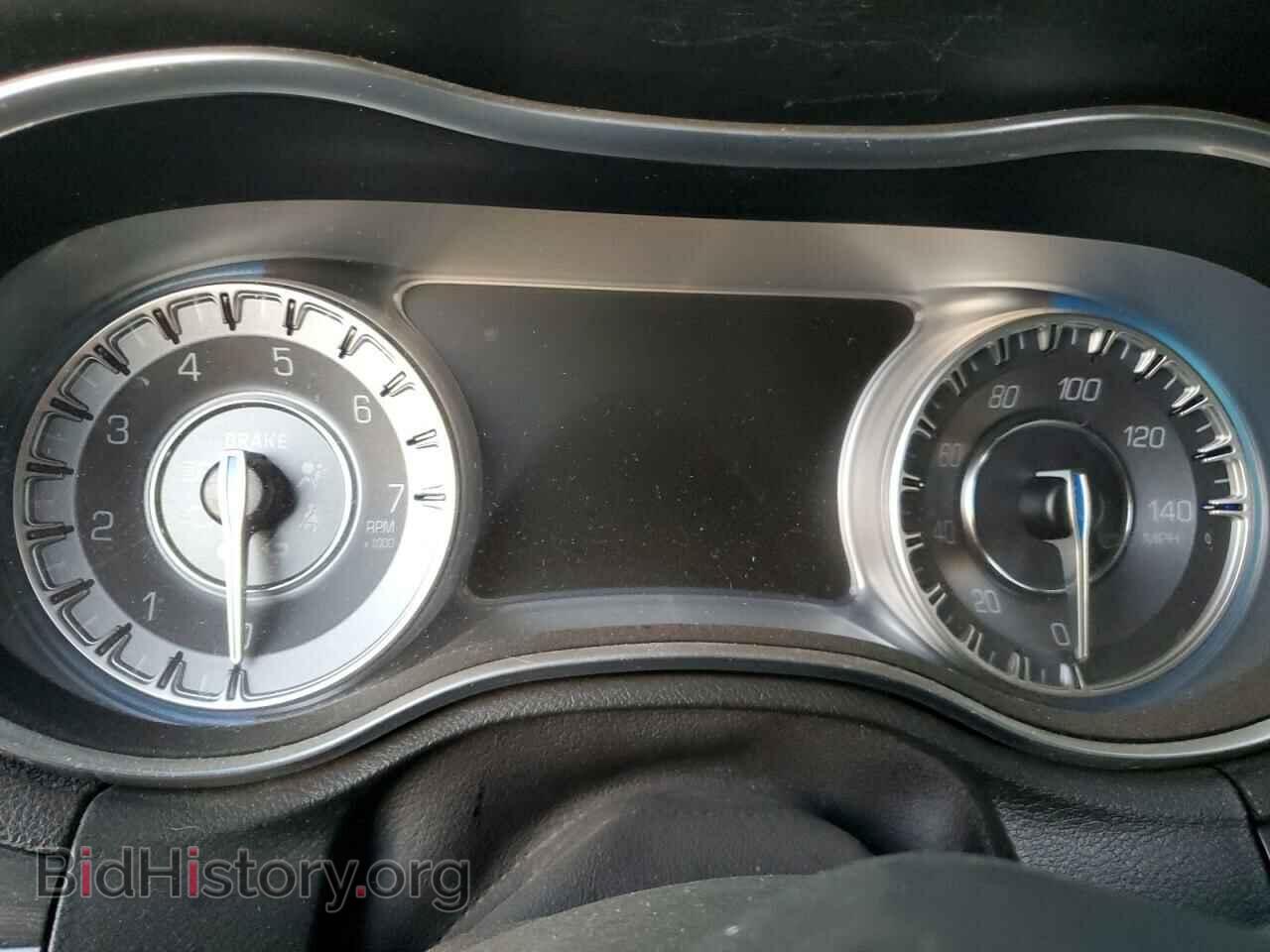 2018 CHRYSLER 300 - VIN: 2C3CCARG8JH302423 - Фото 9